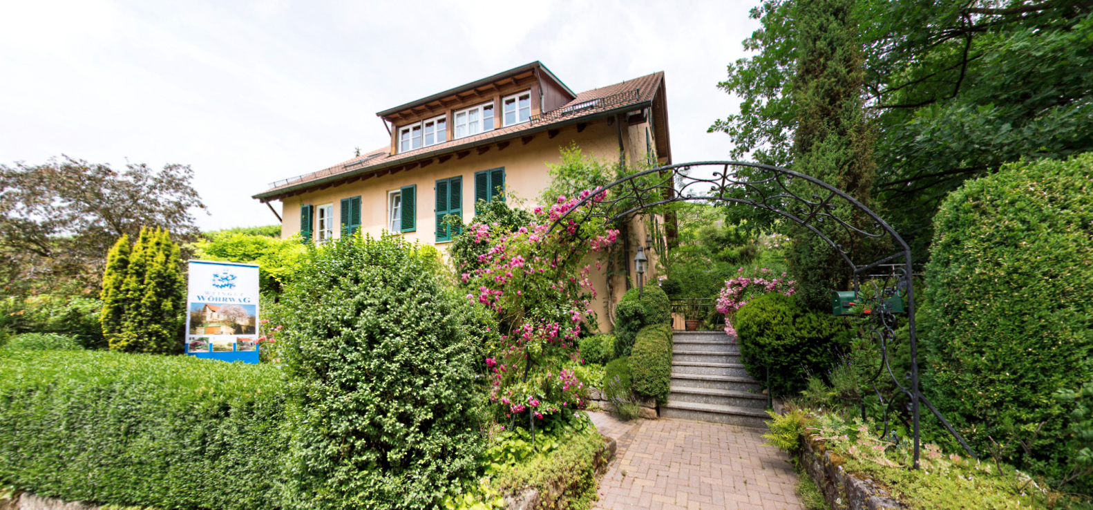 Weingut und Besenwirtschaft Wöhrwag