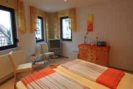 Foto 3 von Weingut und Gästehaus Leonhard