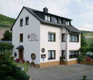 Foto 1 von Weingut & Gästehaus